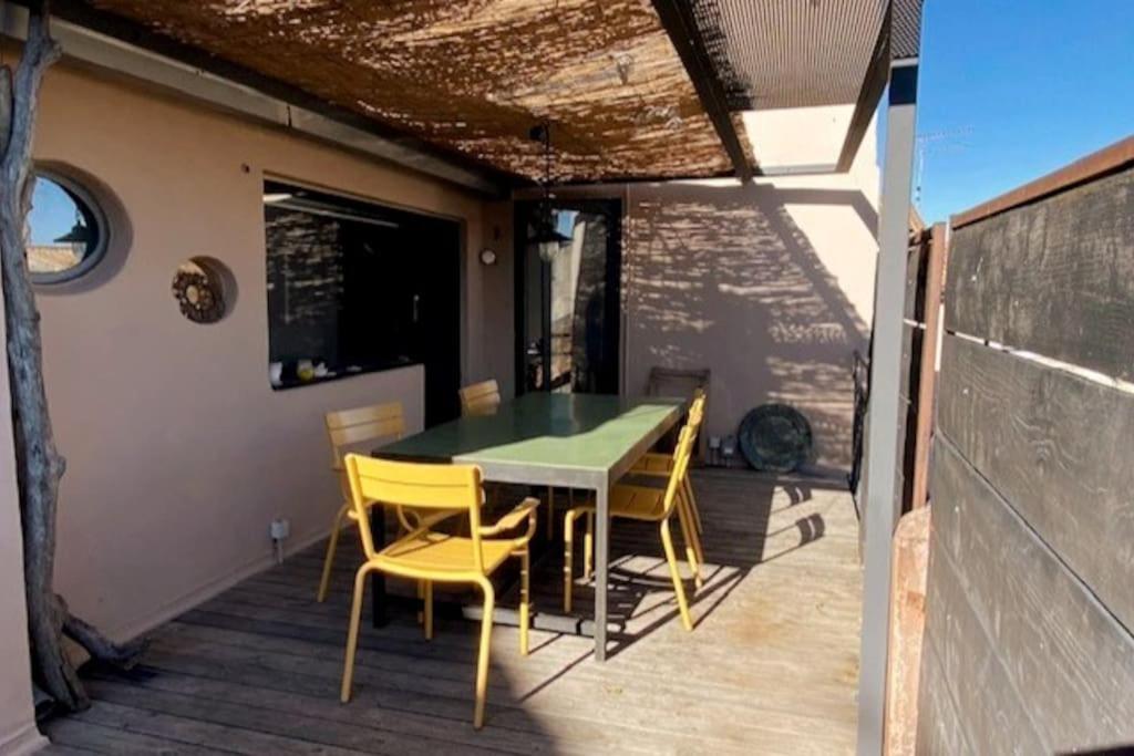 Apartment Loft Sur Les Toits D'arles *